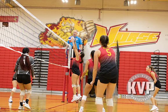 NGHS_VB_-20260827-1078